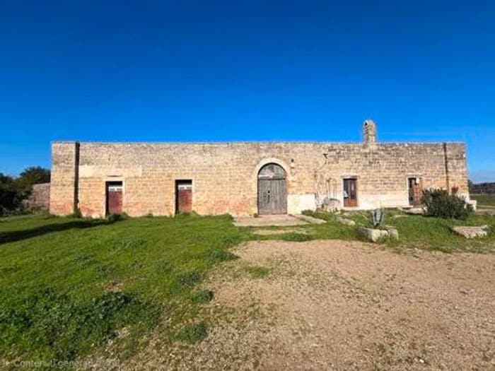 Casa con 6 locali in vendita in Aereoporto, Galatina