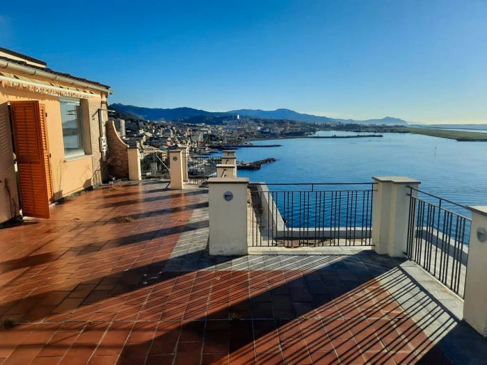 Casa con 5 locali in vendita in Salita Rapalli, Pegli, Genova