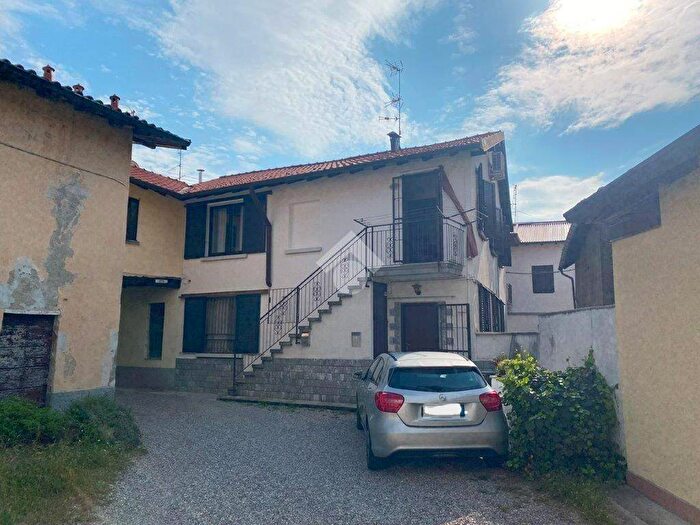 Appartamento trilocale in vendita in Via Mantegazza, Ravello Villastanza Villapia, Parabiago