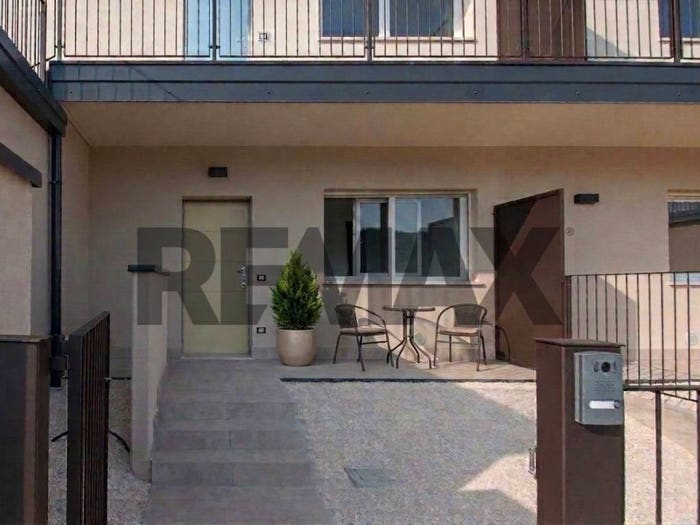 Appartamento trilocale in vendita in via Residenze al teatro, Centro, Erbusco