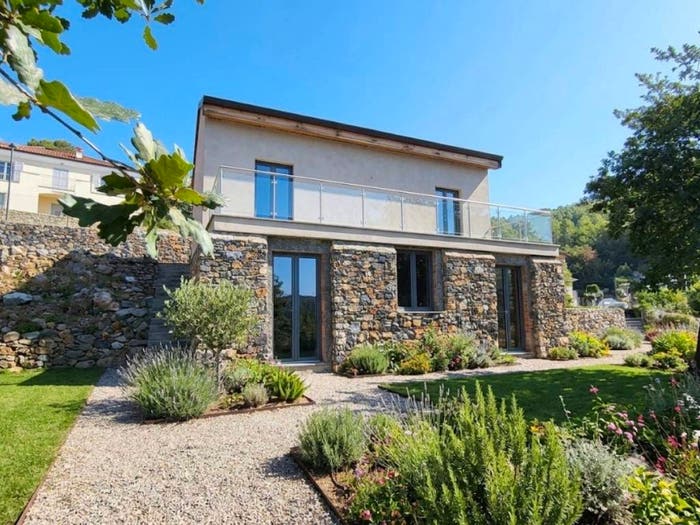 Casa con 5 locali in vendita in Via San Bernardino, Marina Di Andora, Andora