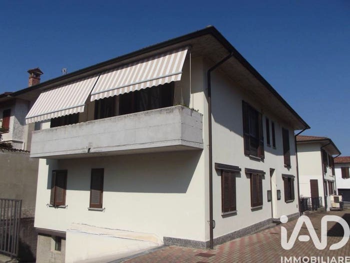 Appartamento trilocale in vendita in Via Colombano Baruffo, Centro, San Colombano al Lambro