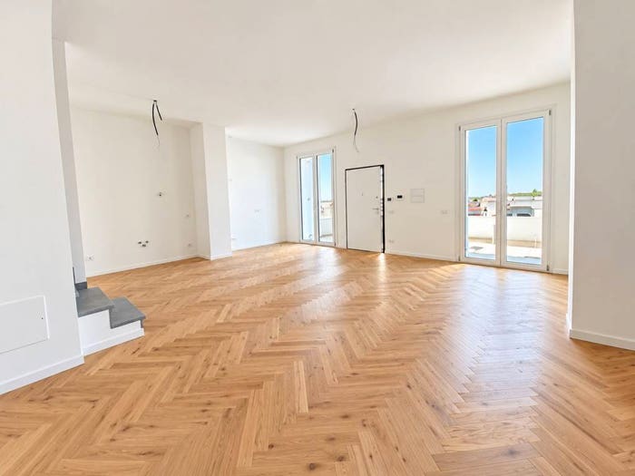 Casa con 5 locali in vendita in Via Reginaldo Giuliani, Careggi Rifredi Dalmazia, Firenze