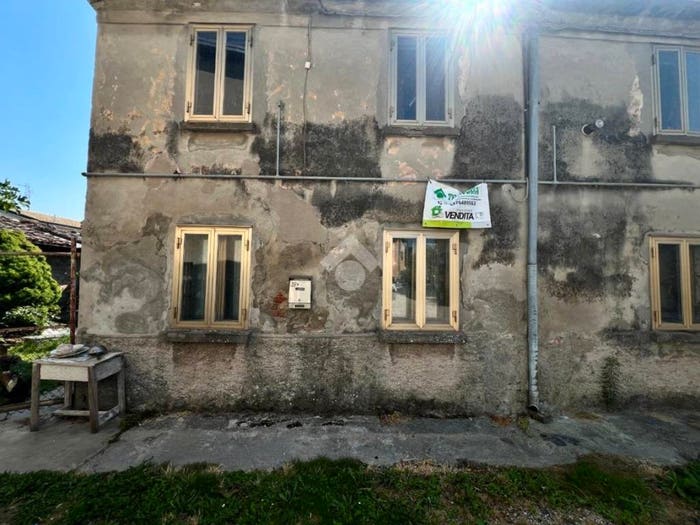Casa quadrilocale in vendita in Via Mantovana, Centro, Gonzaga