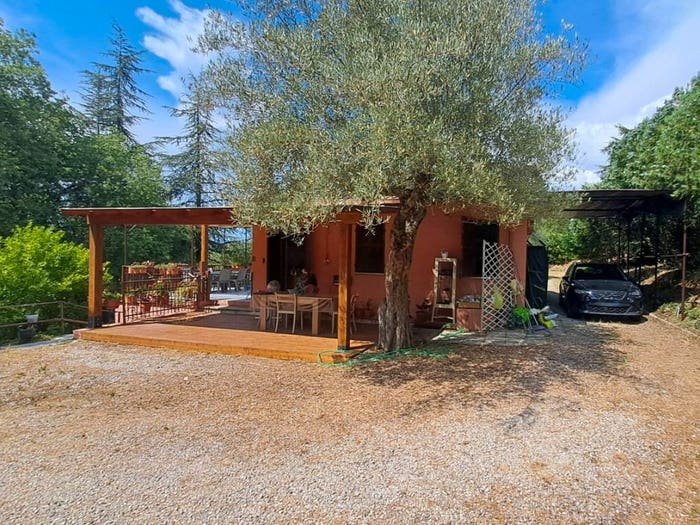 Casa trilocale in vendita in Magione