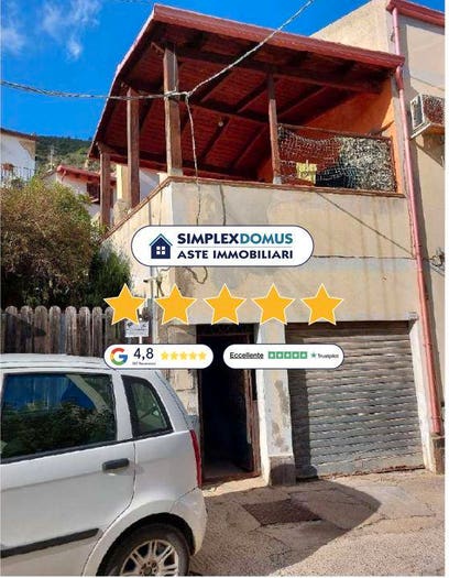Appartamento con 5 locali in vendita in SCALETTE UMBERTO I, Centro, Villacidro