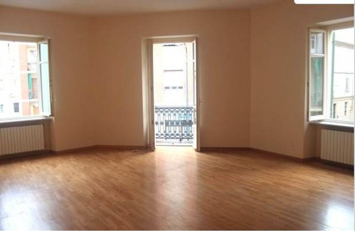 Appartamento con 5 locali in affitto in Vicolo Giuseppe Bosia, Stazione, Asti