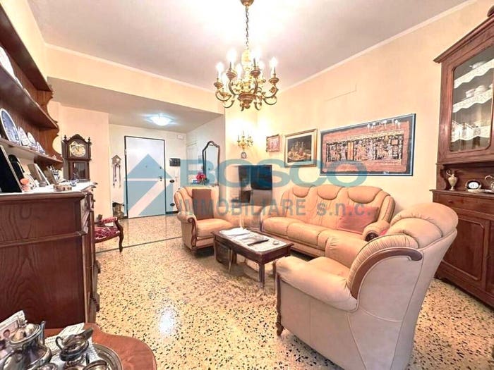 Appartamento con 5 locali in vendita in Via Vittorio Veneto, Kennedy Mazzetta, La Spezia