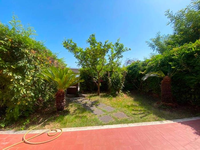 Appartamento trilocale in vendita in Contrada Papale, Letojanni