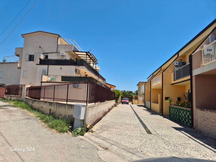 Appartamento trilocale in vendita in Via Mare, Marina Di San Lorenzo, San Lorenzo