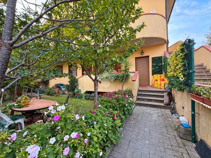 Appartamento bilocale in vendita in Via di mortaiolo, Vicarello, Collesalvetti