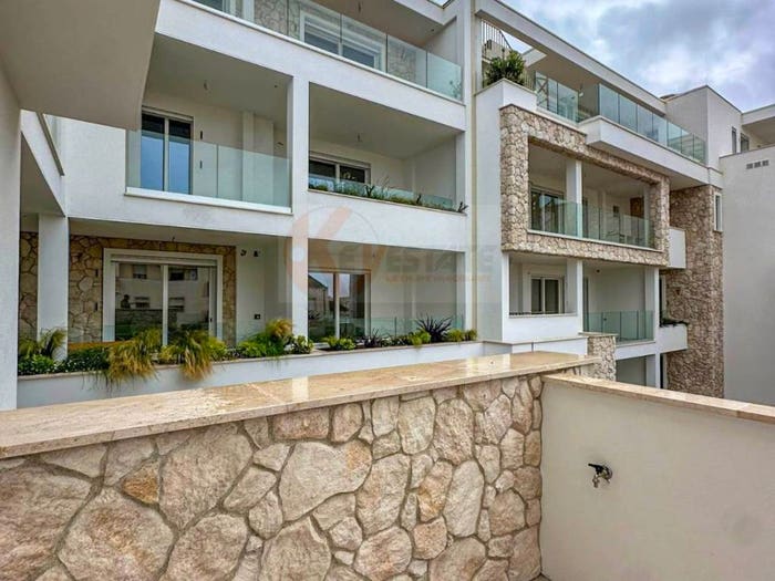 Appartamento trilocale in vendita in Via Carbia, Mercede Calabona, Alghero