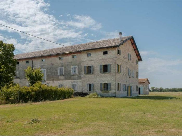 Casa quadrilocale in vendita in via strada bruciata, Novellara