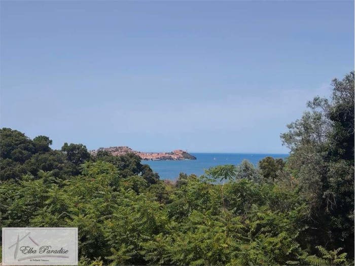 Casa con 6 locali in vendita in loc le grotte snc, Portoferraio