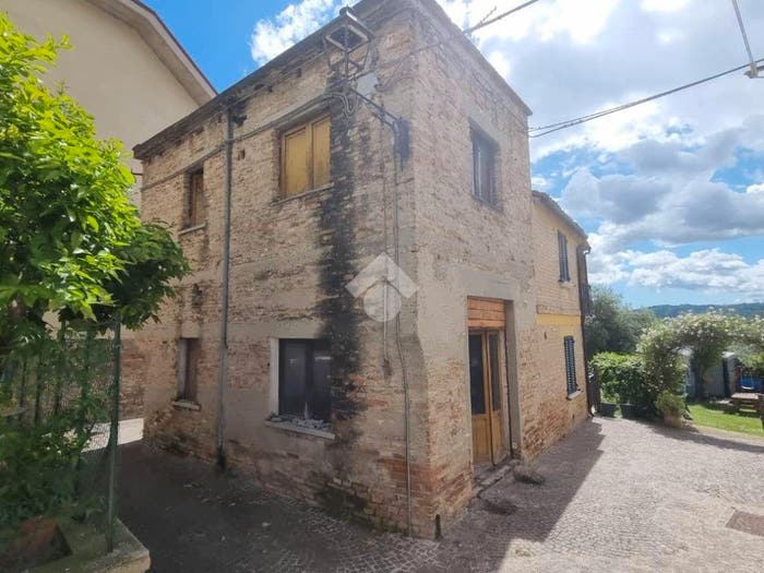 Casa bilocale in vendita in Via firenze, Piattoni Villa Sant'Antonio, Castel di Lama