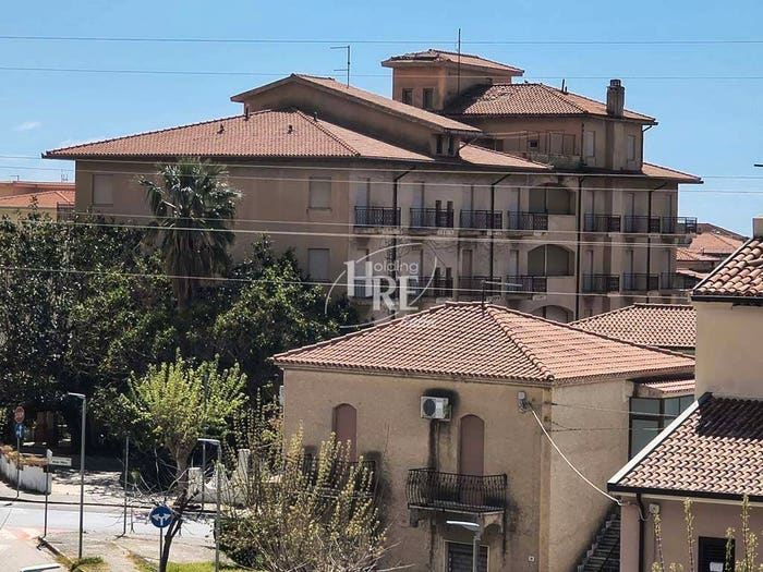 Casa con 6 locali in vendita in Via John Fitzgerald Kennedy, Marina, Guardia Piemontese