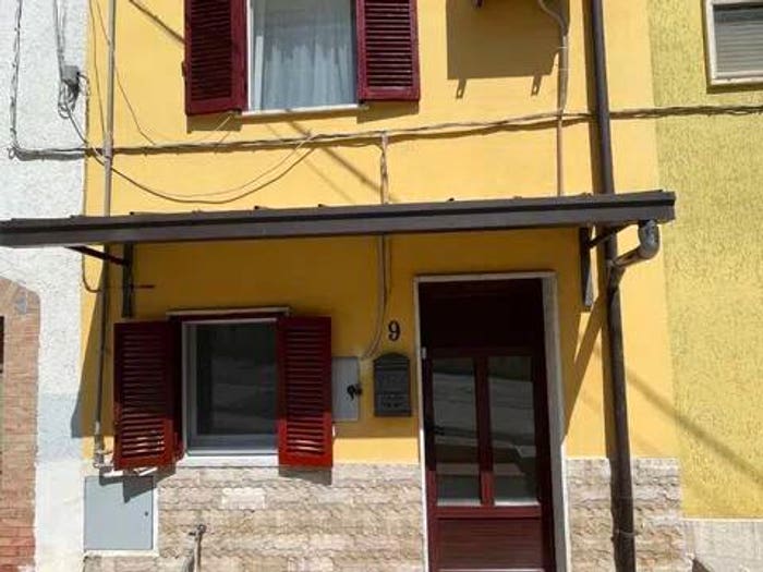 Appartamento con 5 locali in vendita in Via Trento No Number, Busso