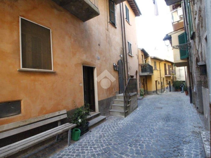 Appartamento trilocale in vendita in Via concordia, Centro, Canino