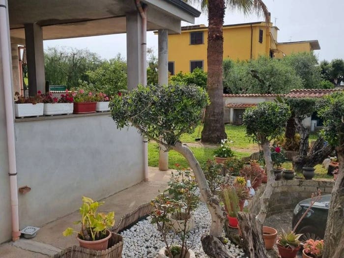 Casa quadrilocale in vendita in Via Montagnano, Cecchina, Albano Laziale