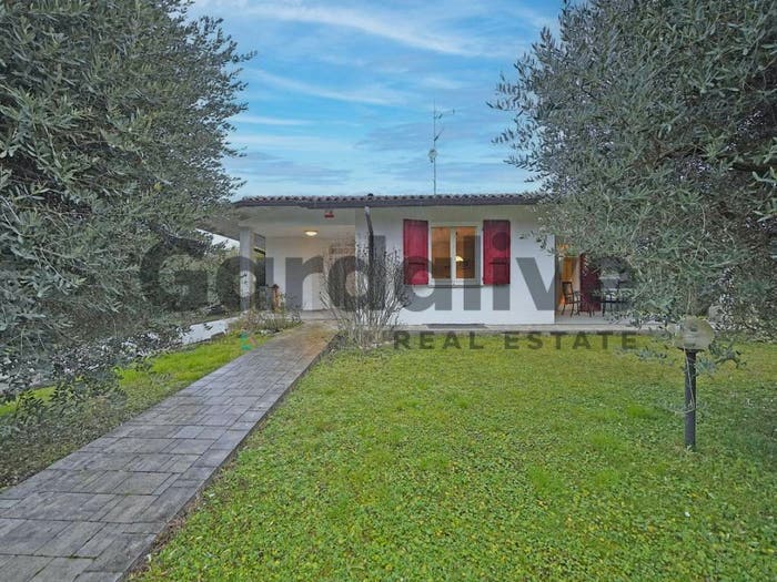 Casa con 6 locali in vendita in Via Garibaldi, Centro, Calvagese della Riviera