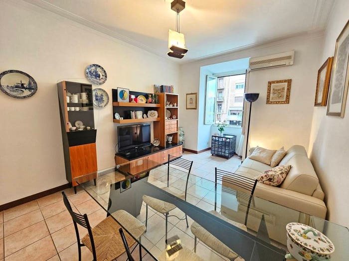 Appartamento bilocale in vendita in Via Tuscolana, Re di Roma, Roma