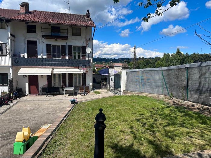 Casa trilocale in vendita in Via Emanuele di Bricherasio, Roppolo
