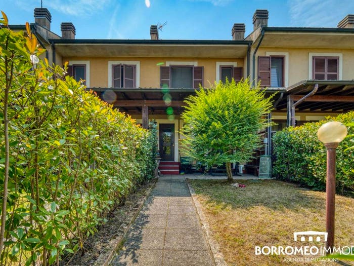 Casa quadrilocale in vendita in Viale Maggio, Bettola Zelo Foramagno, Peschiera Borromeo