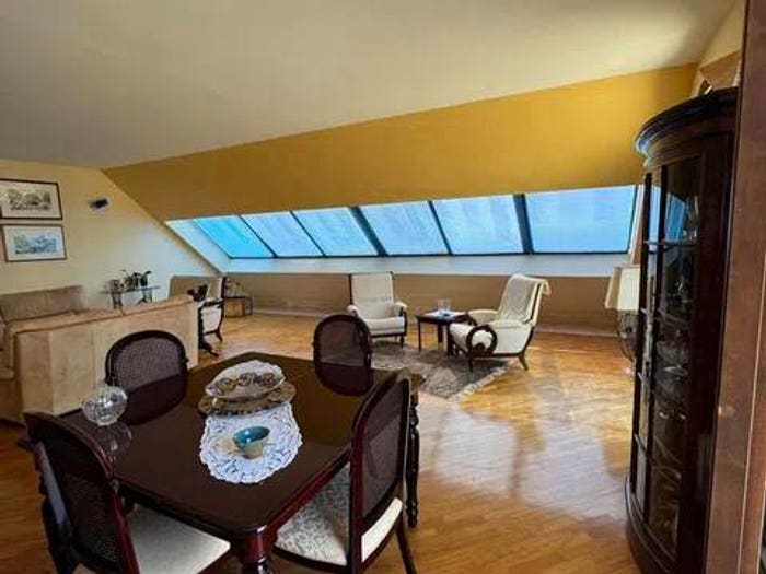 Appartamento con 5 locali in vendita in Via Simone Martini, Via Merine, Lecce