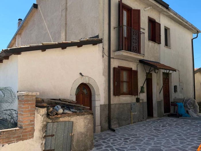 Casa quadrilocale in vendita in Via Castello, Centro, Rionero Sannitico