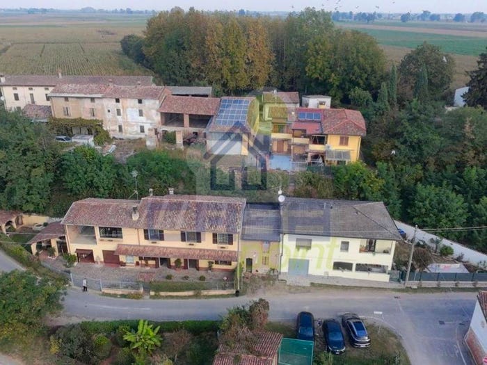Casa bilocale in vendita in Vicolo del Dosso, Ferie, Pizzighettone