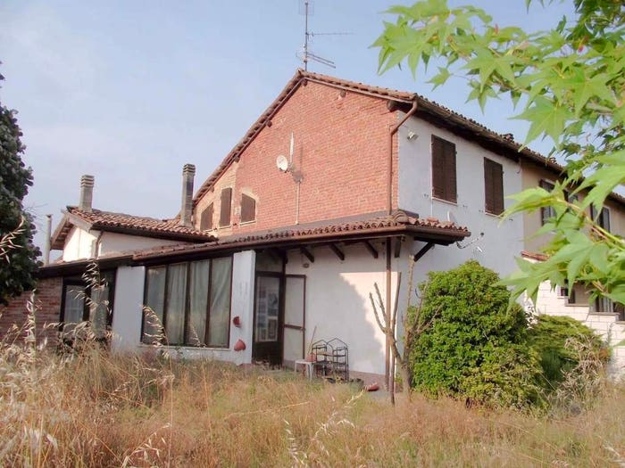 Casa con 6 locali in vendita in Strada Raggi No Number, Mandrogne, Alessandria