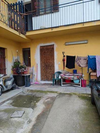 Appartamento in vendita in Via San Carlo Borromeo, Sacconago, Busto Arsizio