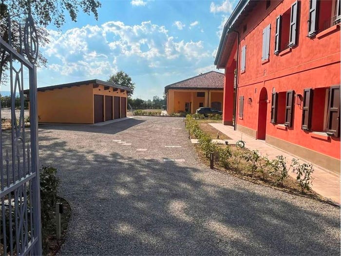 Casa quadrilocale in vendita in strada Corletto sud, Baggiovara, Modena