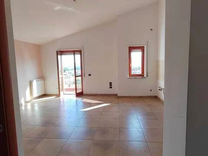 Appartamento trilocale in vendita in Corso Italia, Taverna, Montalto Uffugo