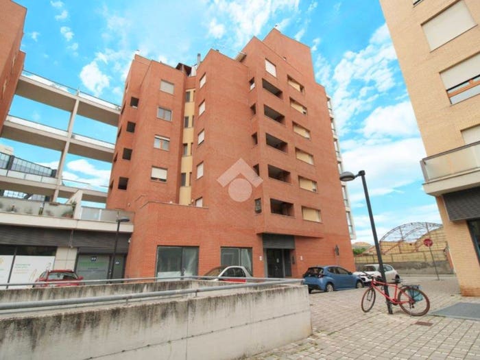 Appartamento quadrilocale in vendita in Cetteo Ciglia, Tiburtina, Pescara
