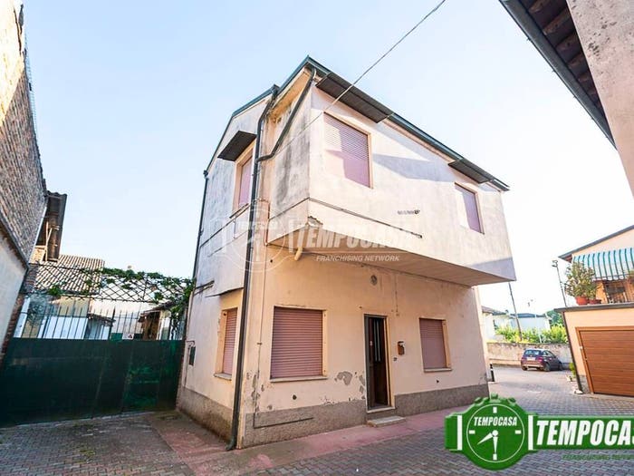 Casa trilocale in vendita in Via XX Settembre, Centro, Pandino