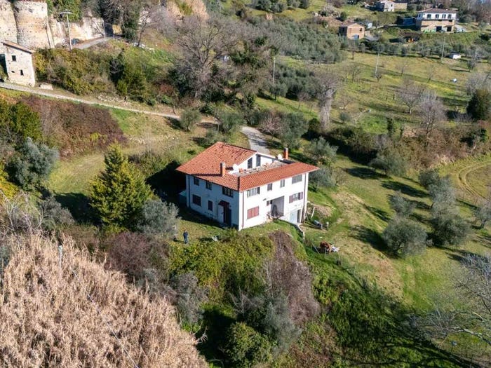 Casa con 6 locali in vendita in Via Vigna della Corte, Centro, Poggio Nativo