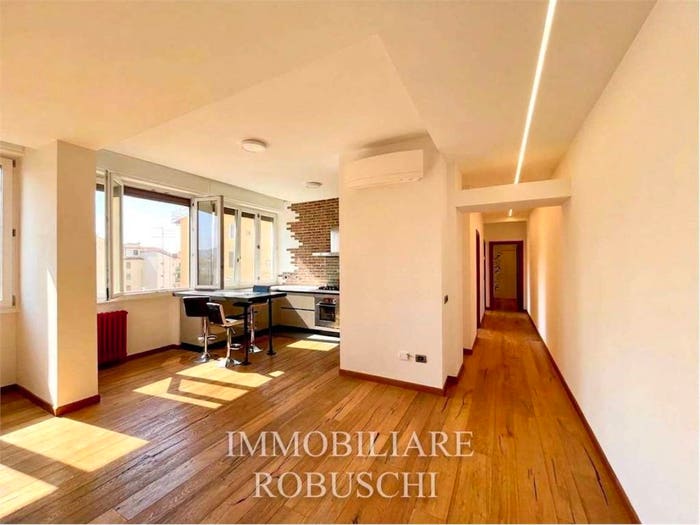 Appartamento con 5 locali in vendita in via la farina, Mazzini Oberdan, Firenze