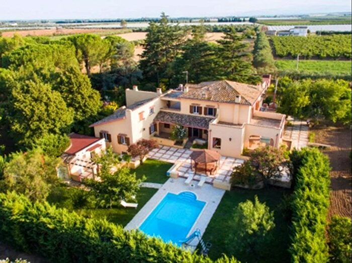 Casa con 6 locali in vendita in Strada Provinciale PisticciSan Basilio, Pisticci