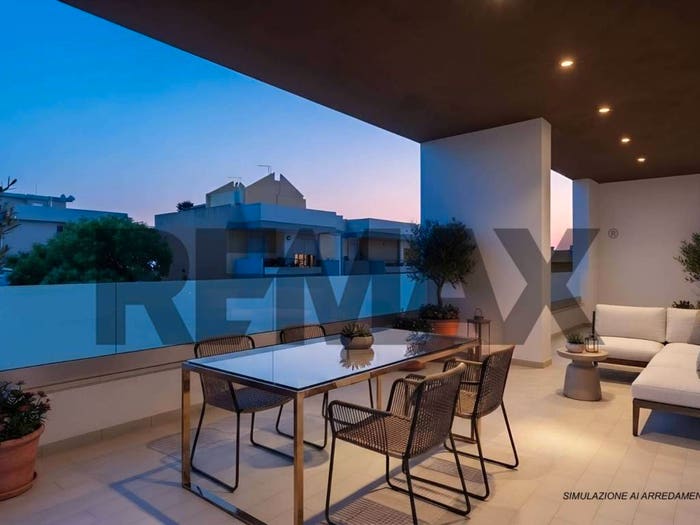 Appartamento quadrilocale in vendita in Via Dei Giunchi, Grilli Torricelli, Cagliari