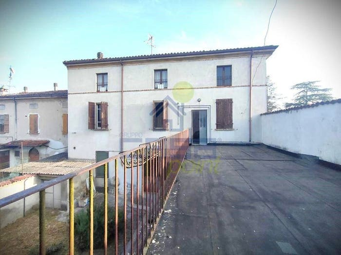Casa con 6 locali in vendita in VIA TAZZOLI, Centro, Canneto sull'Oglio