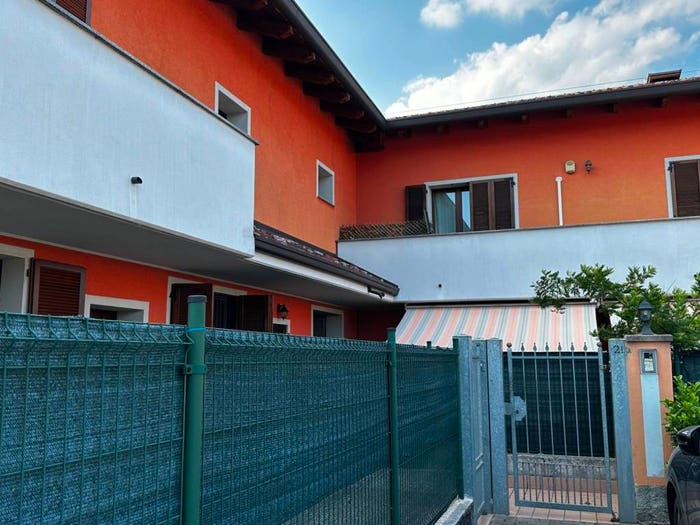 Appartamento quadrilocale in vendita in Vicolo Luigi Galvani, Centro, Ceriano Laghetto