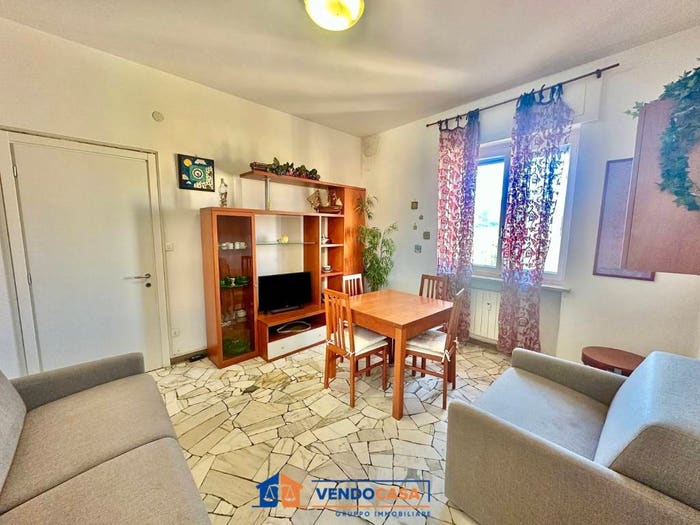 Appartamento trilocale in vendita in Corso Europa, Borghetto Santo Spirito