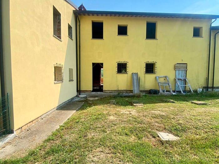 Casa trilocale in vendita in VIA PERGOLA, Faenza