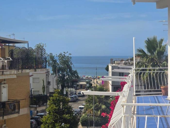 Appartamento trilocale in vendita in Via Asti, Gaeta
