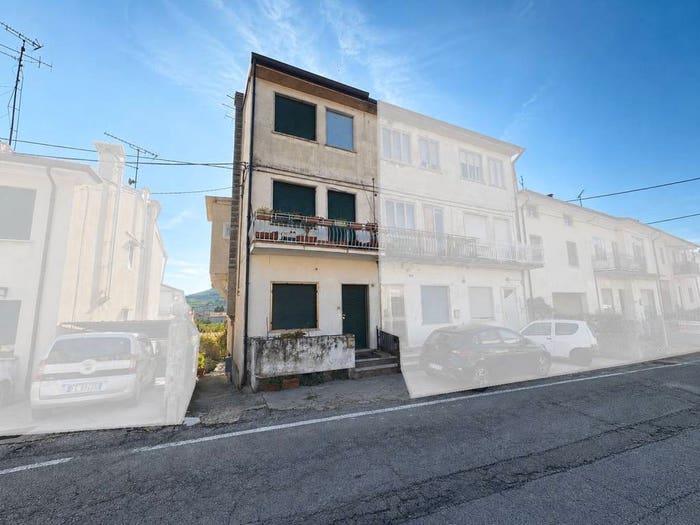 Casa con 5 locali in vendita in Via Mezzavilla, Brognoligo Costalunga, Monteforte d'Alpone