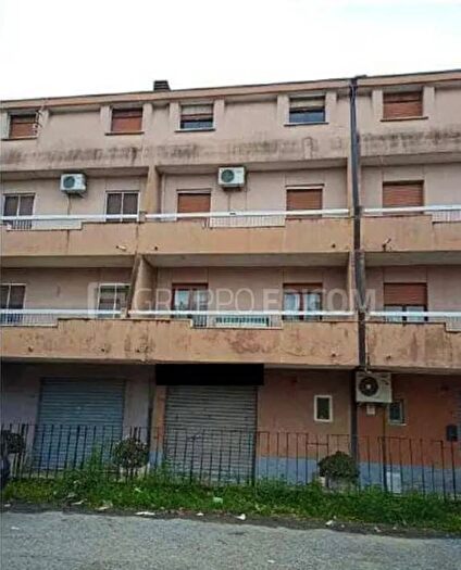 Appartamento con 5 locali in vendita in Viale Cassiodoro, Santa Maria, Catanzaro
