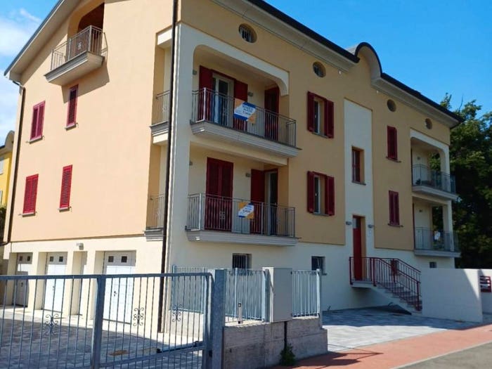 Appartamento quadrilocale in vendita in Via Solferino, Ramiola, Medesano