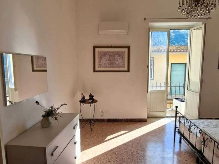 Casa con 6 locali in vendita in Via Nuova Sant'Antonio, Modica Bassa, Modica