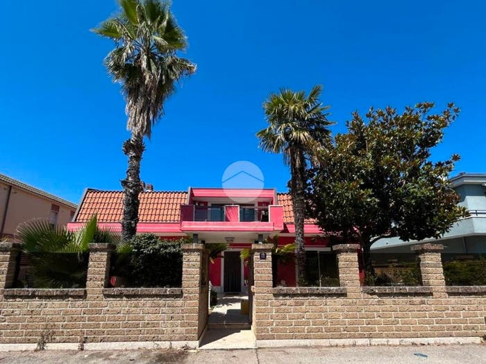 Casa quadrilocale in vendita in Strada fosso cavone, Tiburtina, Pescara